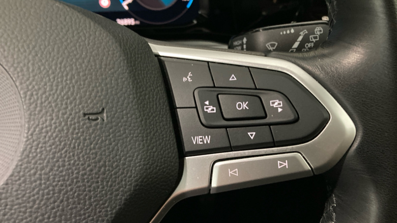 Volkswagen Golf 1.5 TSI Life 5dr Petrol Hatchback